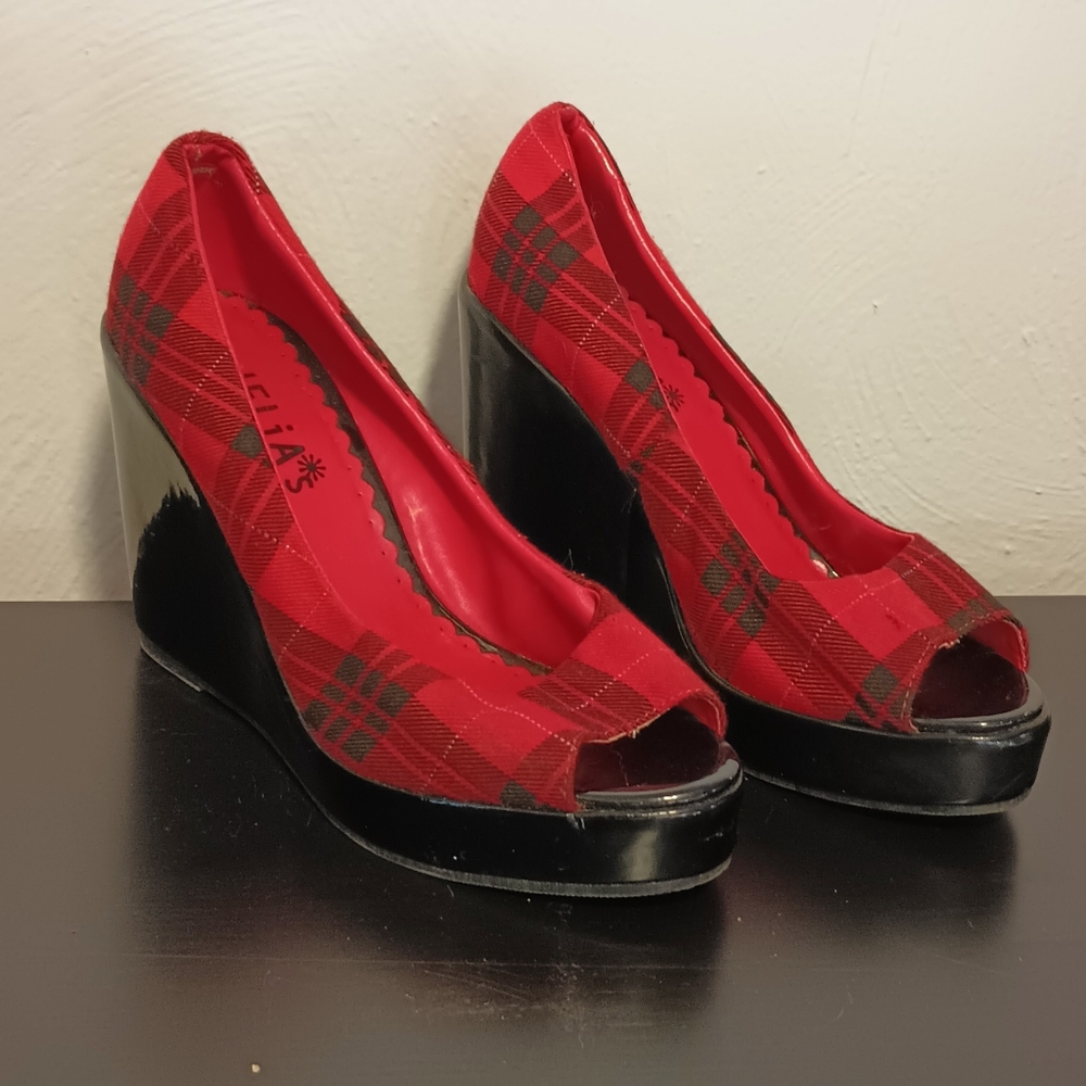 Delia's Red and Black Plaid Wedge Heels